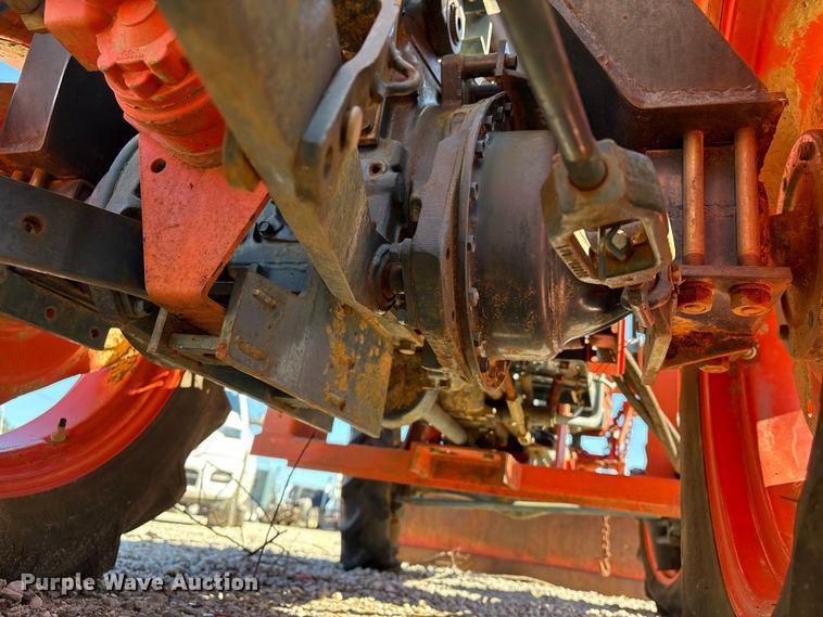 image for item YA1972 Kubota L2350 MFWD tractor