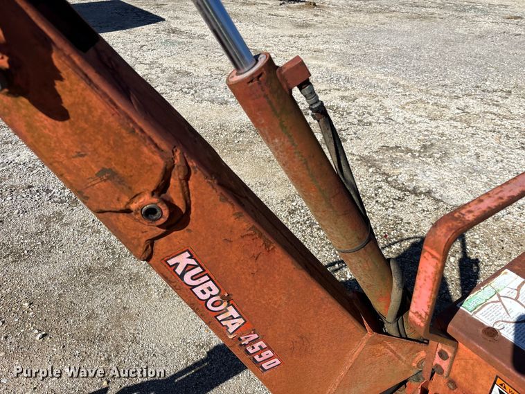 image for item YA1972 Kubota L2350 MFWD tractor