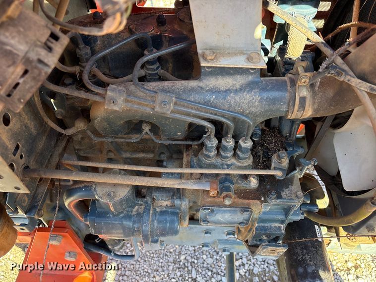 image for item YA1972 Kubota L2350 MFWD tractor