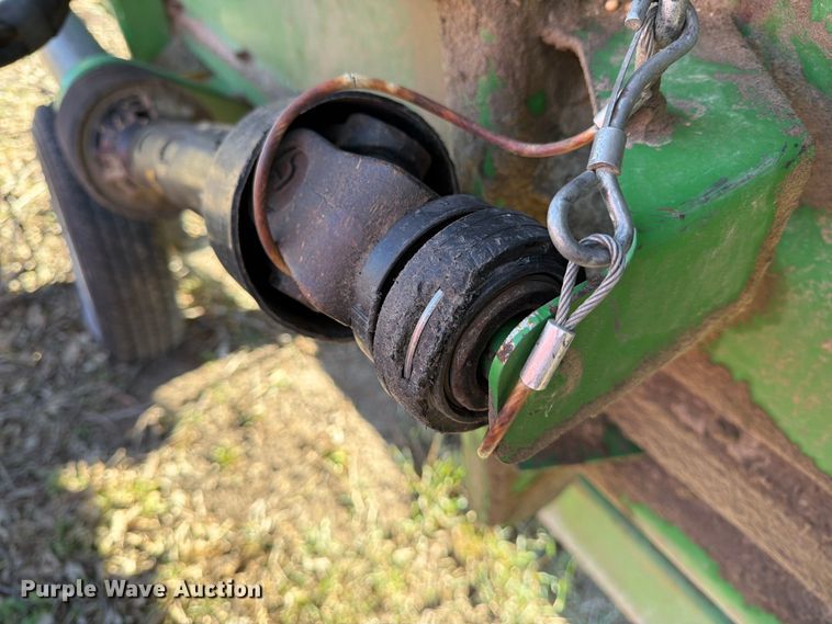 image for item YA1980 2003 John Deere 625F flex draper head