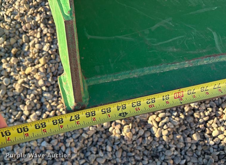 image for item YA1981 2022 John Deere 5100E MFWD tractor