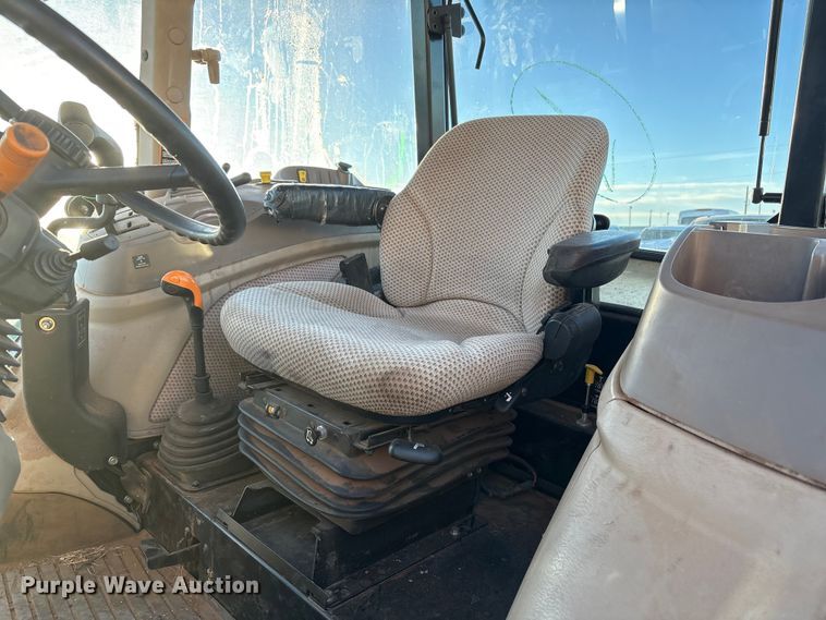 image for item YA1981 2022 John Deere 5100E MFWD tractor