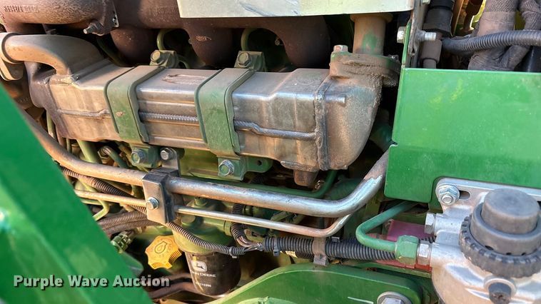 image for item YA1981 2022 John Deere 5100E MFWD tractor
