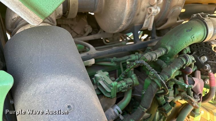 image for item YA1981 2022 John Deere 5100E MFWD tractor