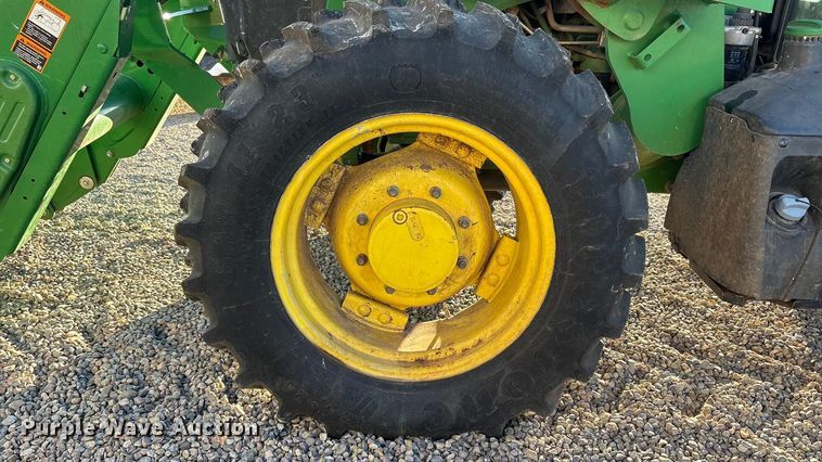 image for item YA1981 2022 John Deere 5100E MFWD tractor