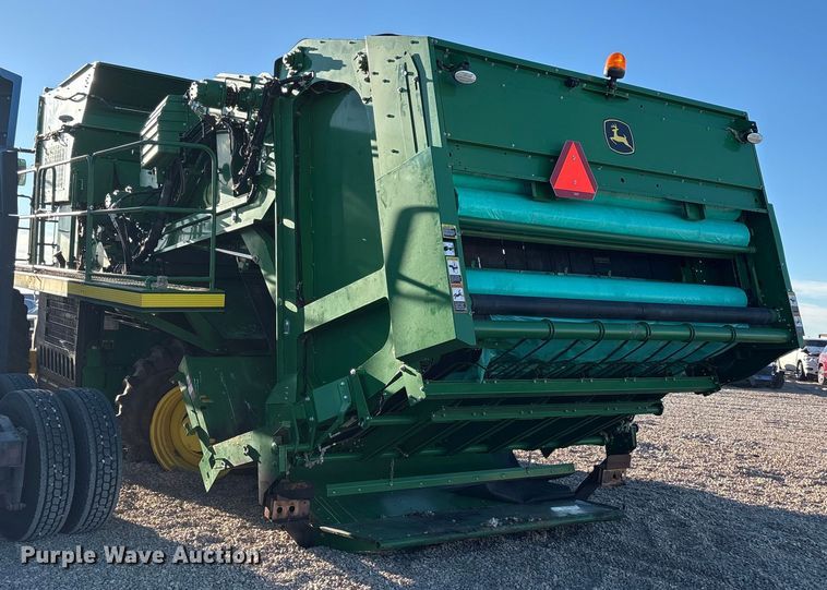 image for item YA1990 2020 John Deere CS690 RWA cotton stripper