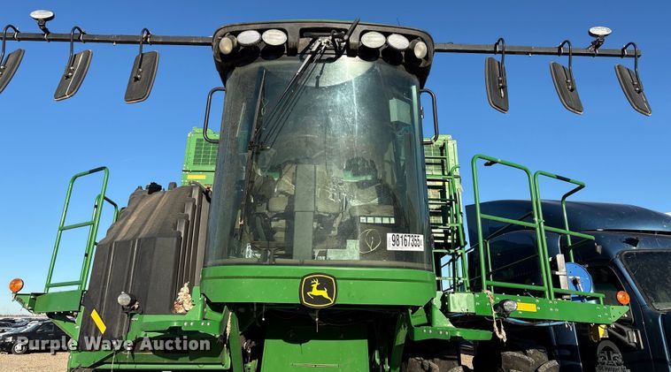 image for item YA1990 2020 John Deere CS690 RWA cotton stripper