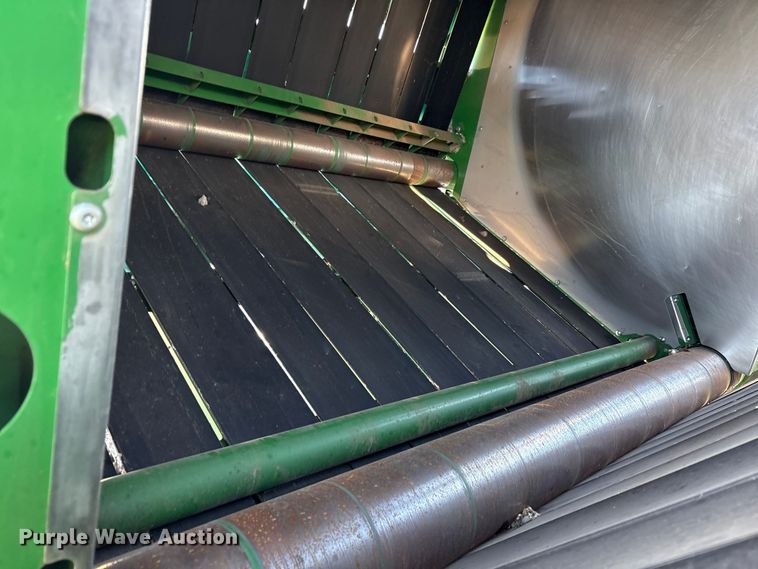 image for item YA1990 2020 John Deere CS690 RWA cotton stripper