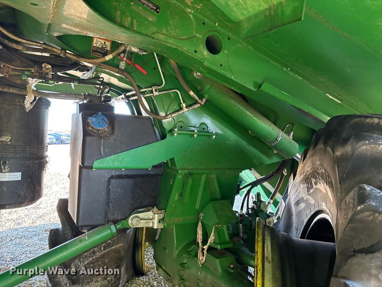 image for item YA1990 2020 John Deere CS690 RWA cotton stripper