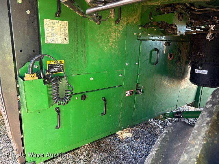 image for item YA1990 2020 John Deere CS690 RWA cotton stripper