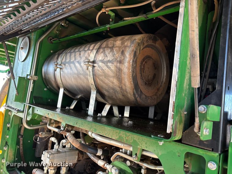 image for item YA1990 2020 John Deere CS690 RWA cotton stripper