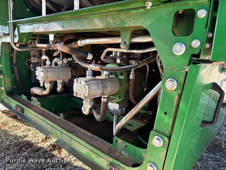 image for item YA1990 2020 John Deere CS690 RWA cotton stripper