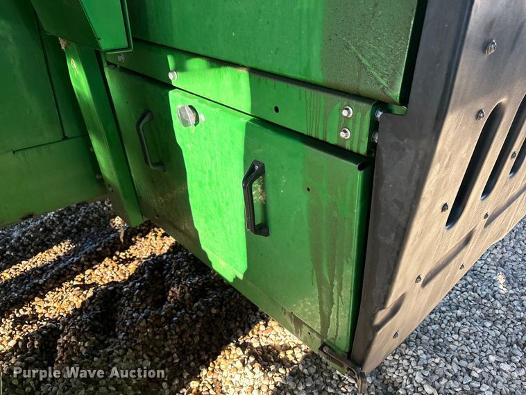 image for item YA1990 2020 John Deere CS690 RWA cotton stripper