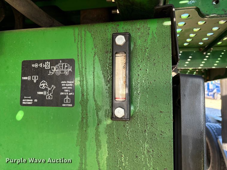 image for item YA1990 2020 John Deere CS690 RWA cotton stripper