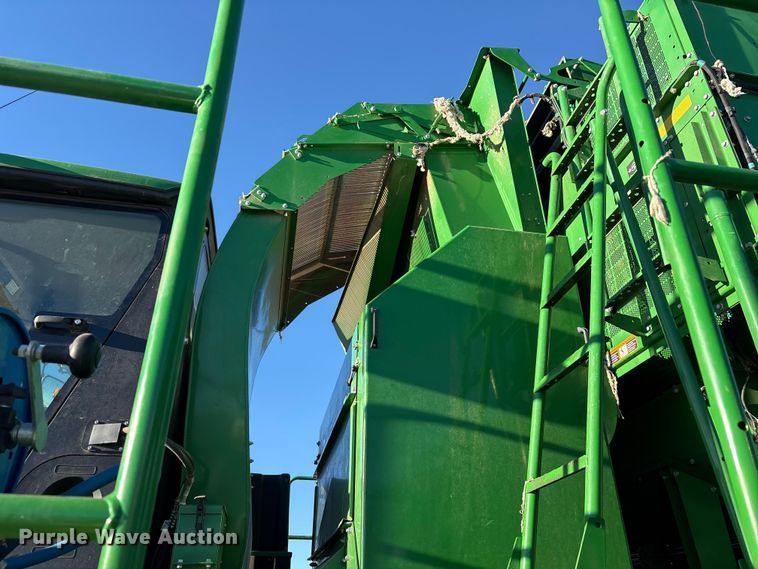 image for item YA1990 2020 John Deere CS690 RWA cotton stripper