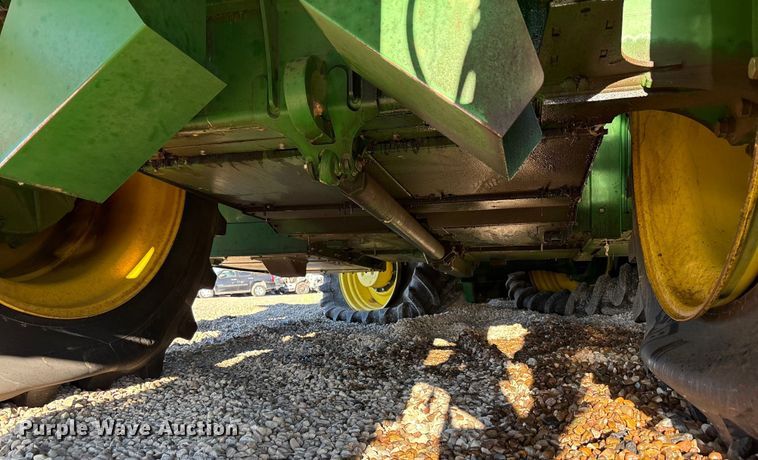 image for item YA1990 2020 John Deere CS690 RWA cotton stripper