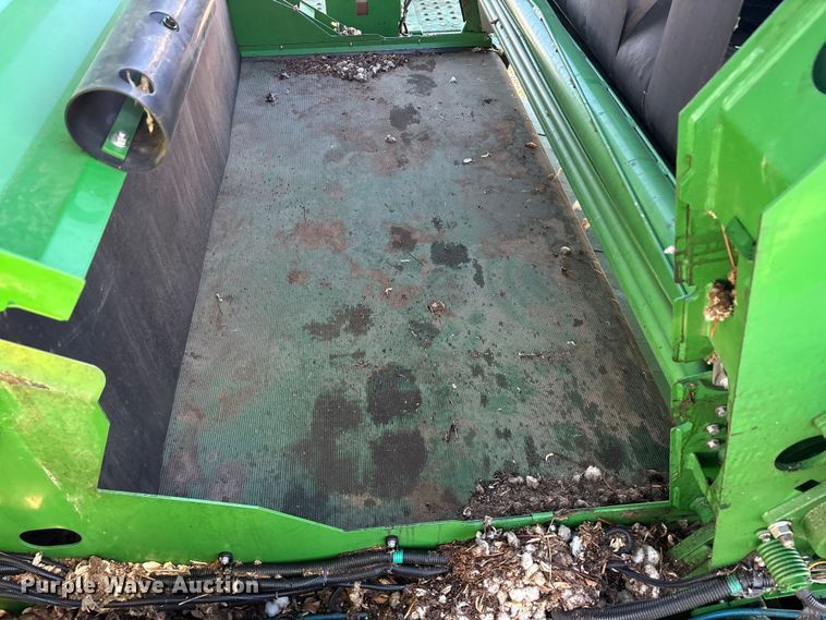 image for item YA1990 2020 John Deere CS690 RWA cotton stripper