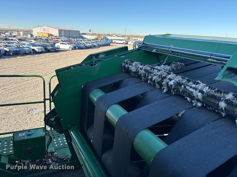 image for item YA1990 2020 John Deere CS690 RWA cotton stripper