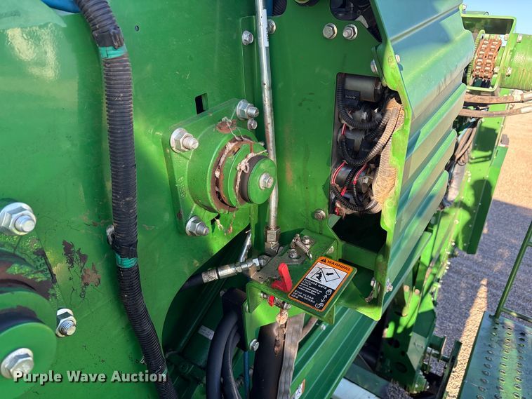 image for item YA1990 2020 John Deere CS690 RWA cotton stripper