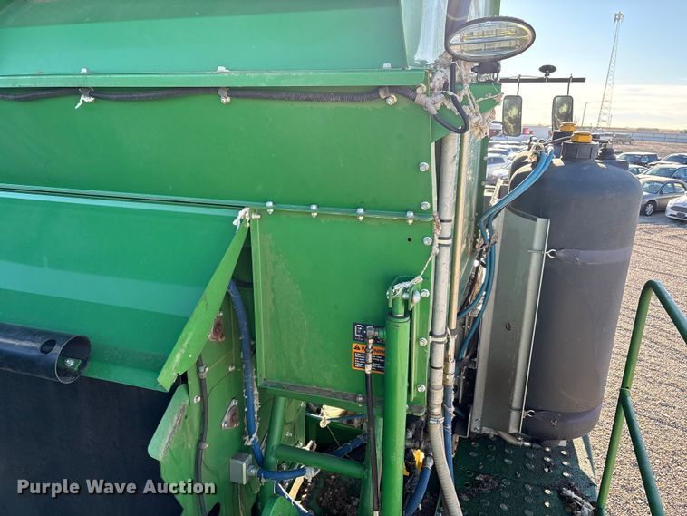 image for item YA1990 2020 John Deere CS690 RWA cotton stripper