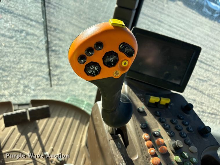 image for item YA1990 2020 John Deere CS690 RWA cotton stripper