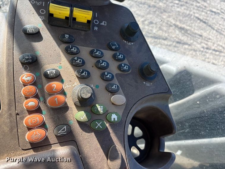 image for item YA1990 2020 John Deere CS690 RWA cotton stripper