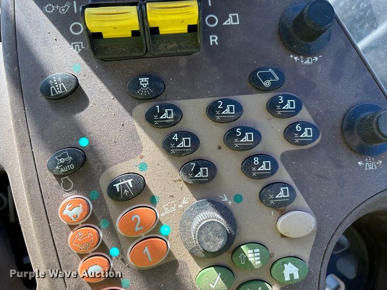 image for item YA1990 2020 John Deere CS690 RWA cotton stripper