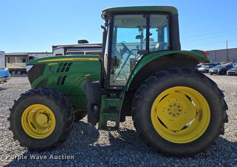 image for item YA2017 2019 John Deere 6130M MFWD tractor