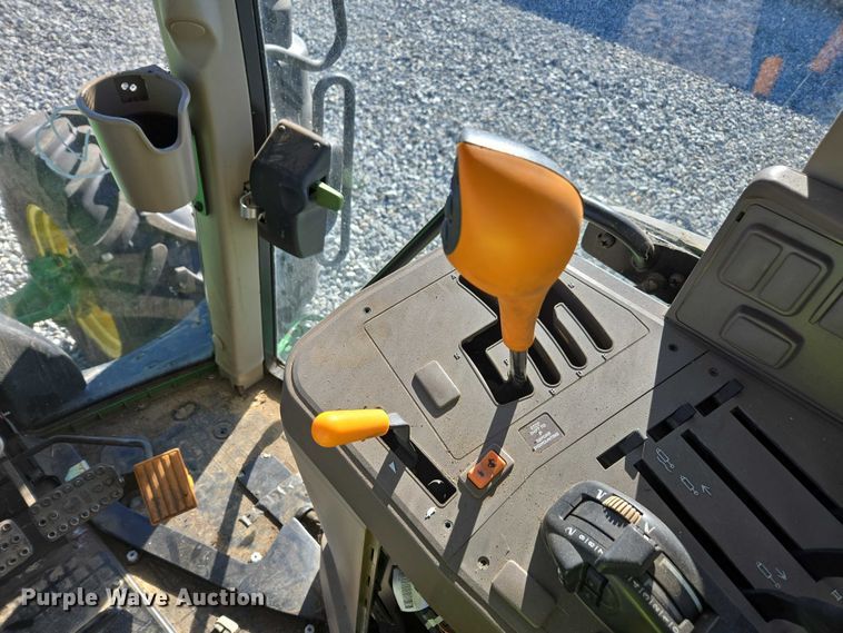 image for item YA2017 2019 John Deere 6130M MFWD tractor