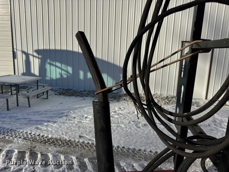 image for item YA2023 Brent 1082 grain cart