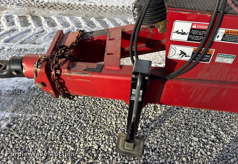 image for item YA2023 Brent 1082 grain cart