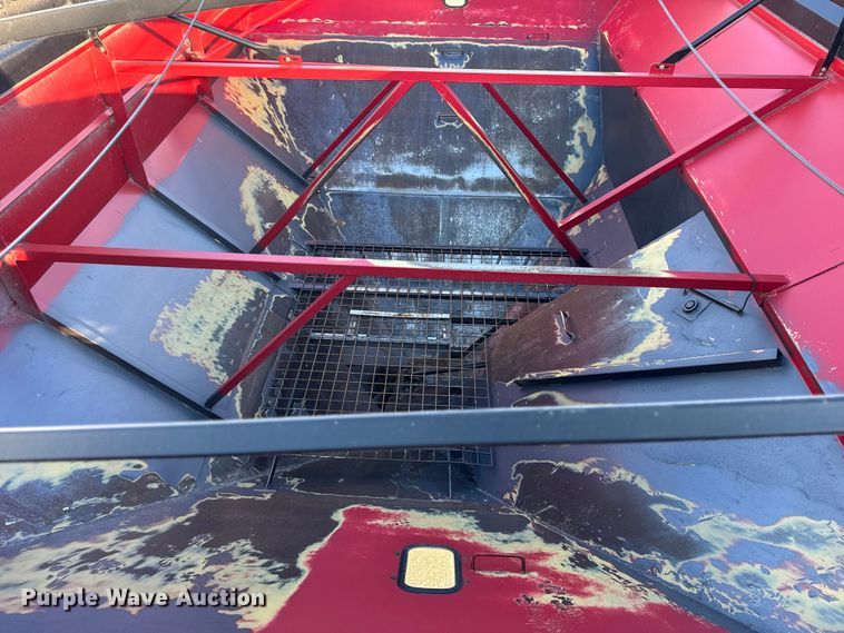 image for item YA2023 Brent 1082 grain cart