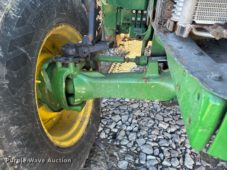 image for item YA2078 2017 John Deere 5090R MFWD tractor