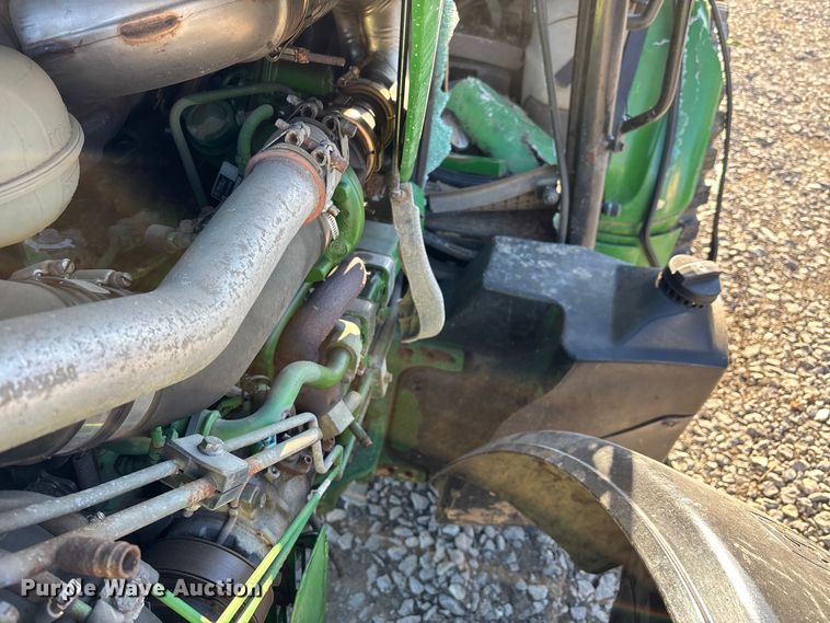 image for item YA2078 2017 John Deere 5090R MFWD tractor