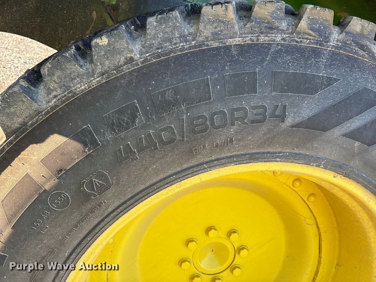 image for item YA2078 2017 John Deere 5090R MFWD tractor