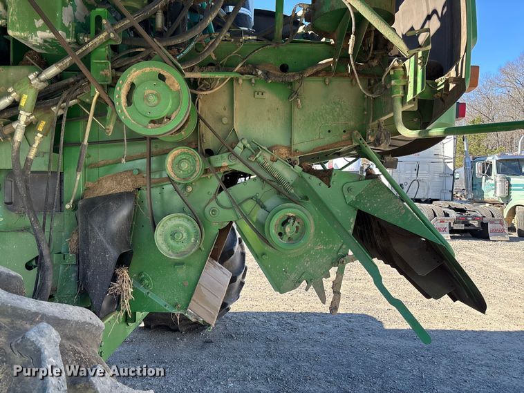 image for item YA2085 2007 John Deere 9760 STS RWA combine