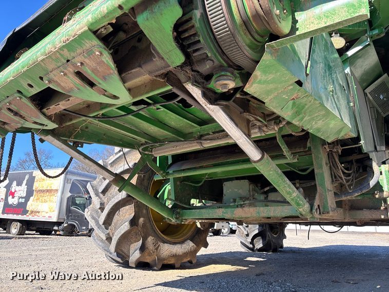 image for item YA2085 2007 John Deere 9760 STS RWA combine