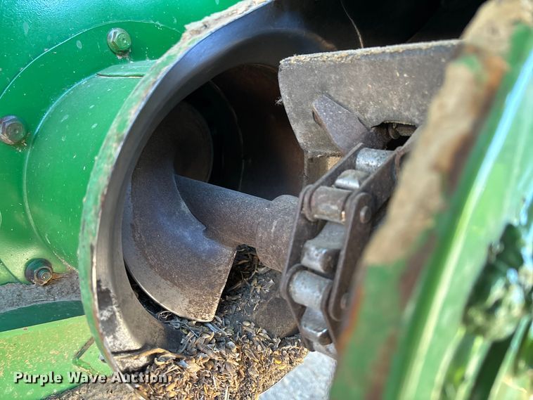 image for item YA2085 2007 John Deere 9760 STS RWA combine