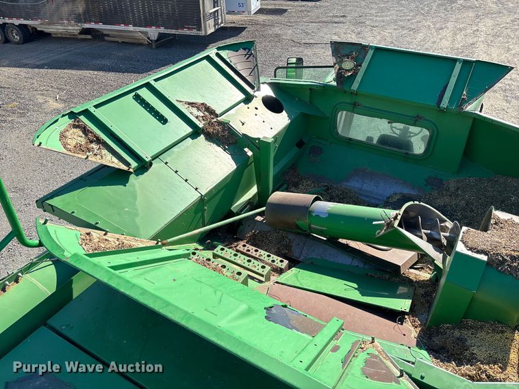 image for item YA2085 2007 John Deere 9760 STS RWA combine