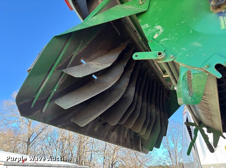 image for item YA2085 2007 John Deere 9760 STS RWA combine