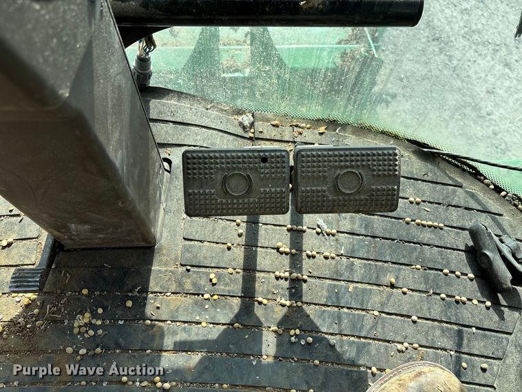 image for item YA2085 2007 John Deere 9760 STS RWA combine