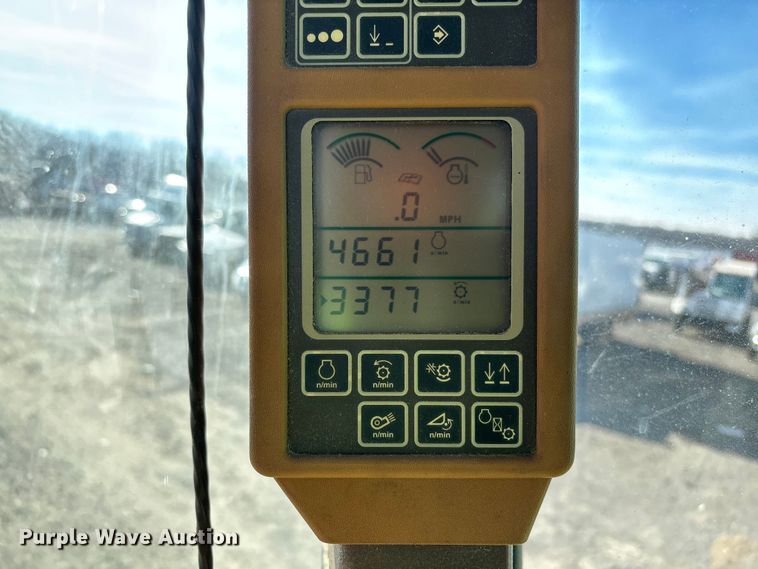 image for item YA2085 2007 John Deere 9760 STS RWA combine