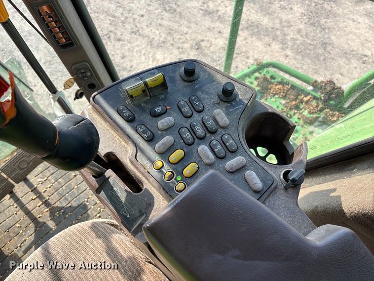 image for item YA2085 2007 John Deere 9760 STS RWA combine