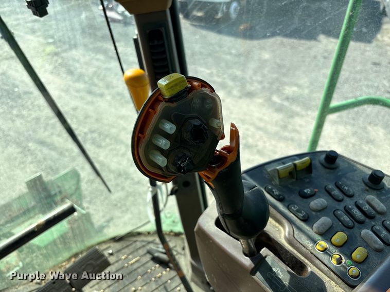 image for item YA2085 2007 John Deere 9760 STS RWA combine