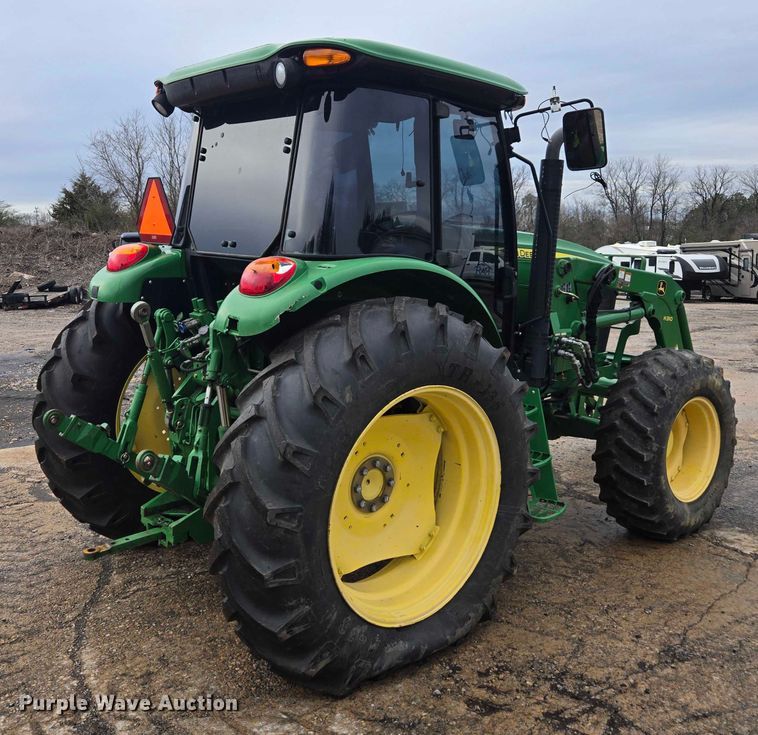 image for item YA2121 2013 John Deere 6105D MFWD tractor