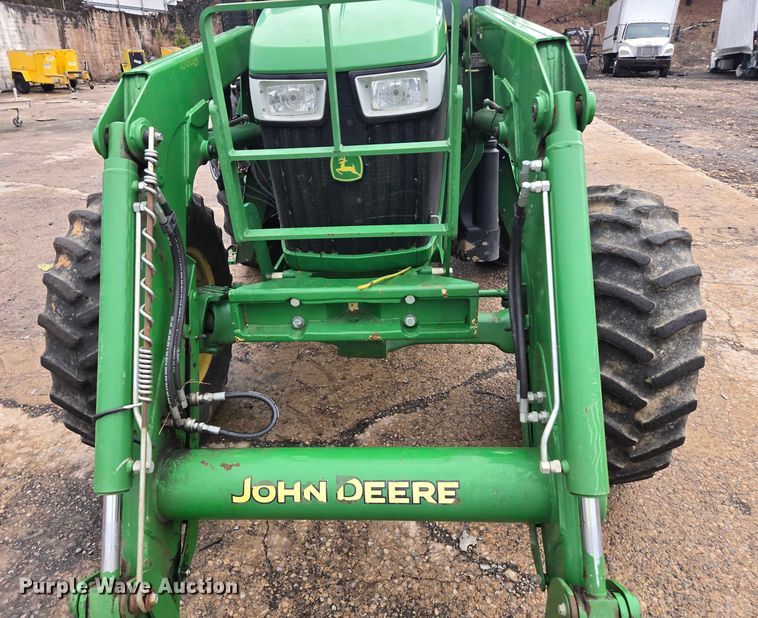 image for item YA2121 2013 John Deere 6105D MFWD tractor