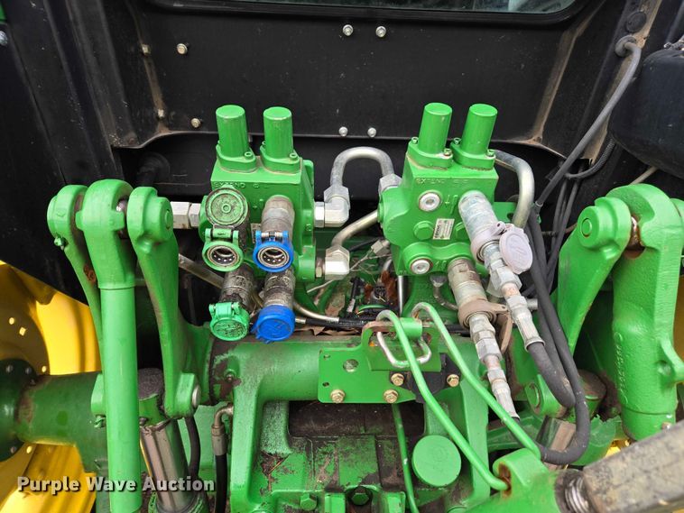 image for item YA2121 2013 John Deere 6105D MFWD tractor