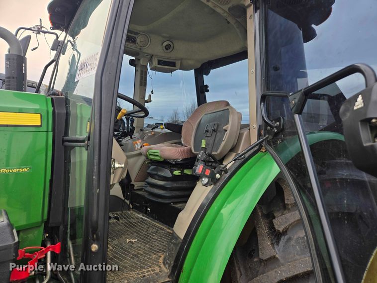 image for item YA2121 2013 John Deere 6105D MFWD tractor