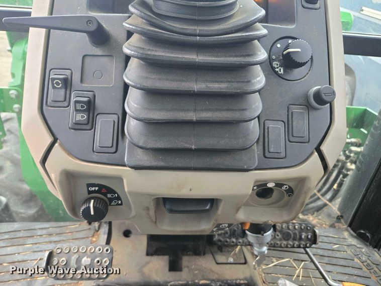 image for item YA2121 2013 John Deere 6105D MFWD tractor