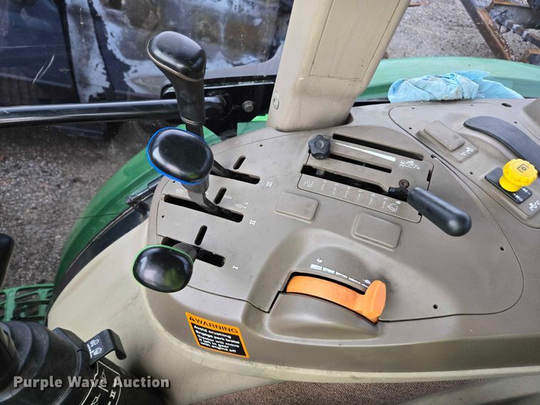 image for item YA2121 2013 John Deere 6105D MFWD tractor